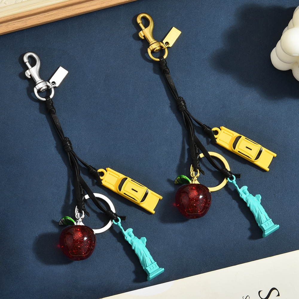 Travel Accessories New York - Брелок с тематикой Нью-Йорка: кожаный шнурок,