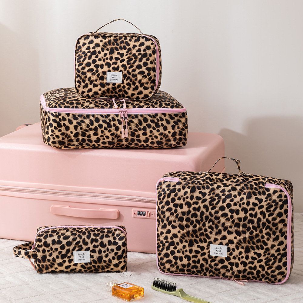Косметичка-органайзер для путе – обзор и цена Travel Accessories Bag For Women