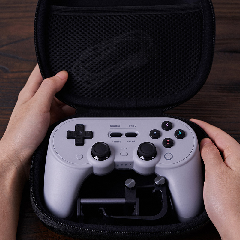Чехол для контроллеров 8Bitdo, – обзор и цена Travel Bag Xbox Series S